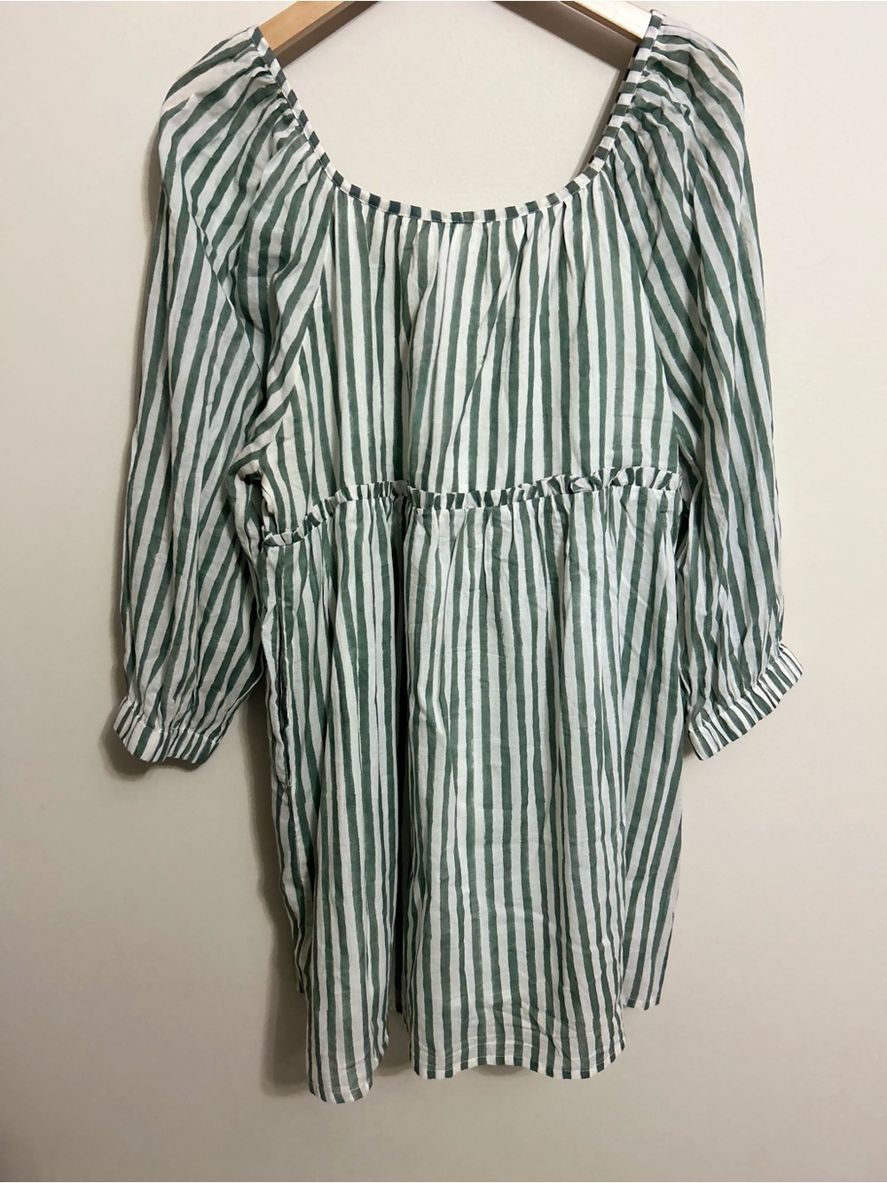 ⭐️India Collection Emerson Fry Jasmine Moss Green White Dress⭐️ - Picture 6 of 8